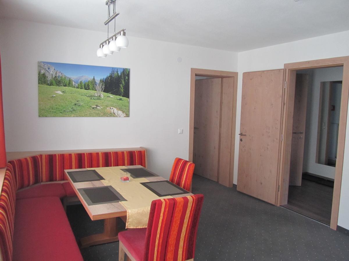 Appartements Kroner Nauders Exterior foto